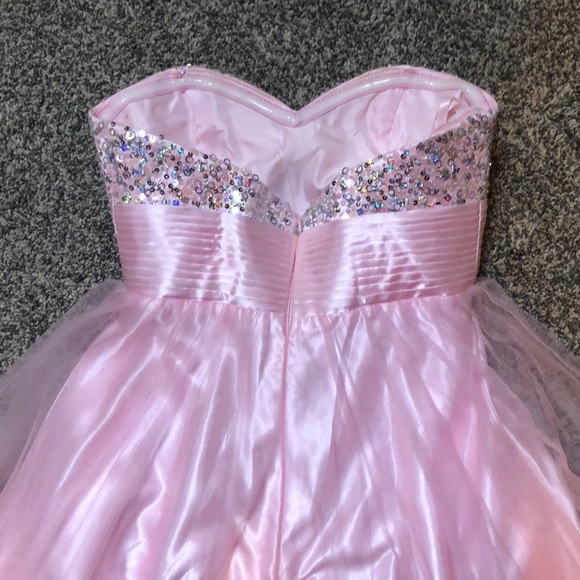 Pink prom dress - Picture 4 of 6